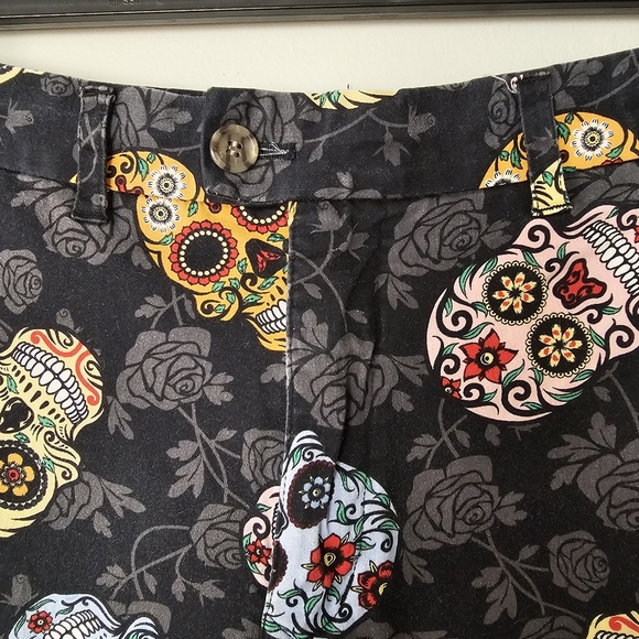 Loudmouth Sugar Skull Golf Shorts Size 38 - Picture 6 of 9